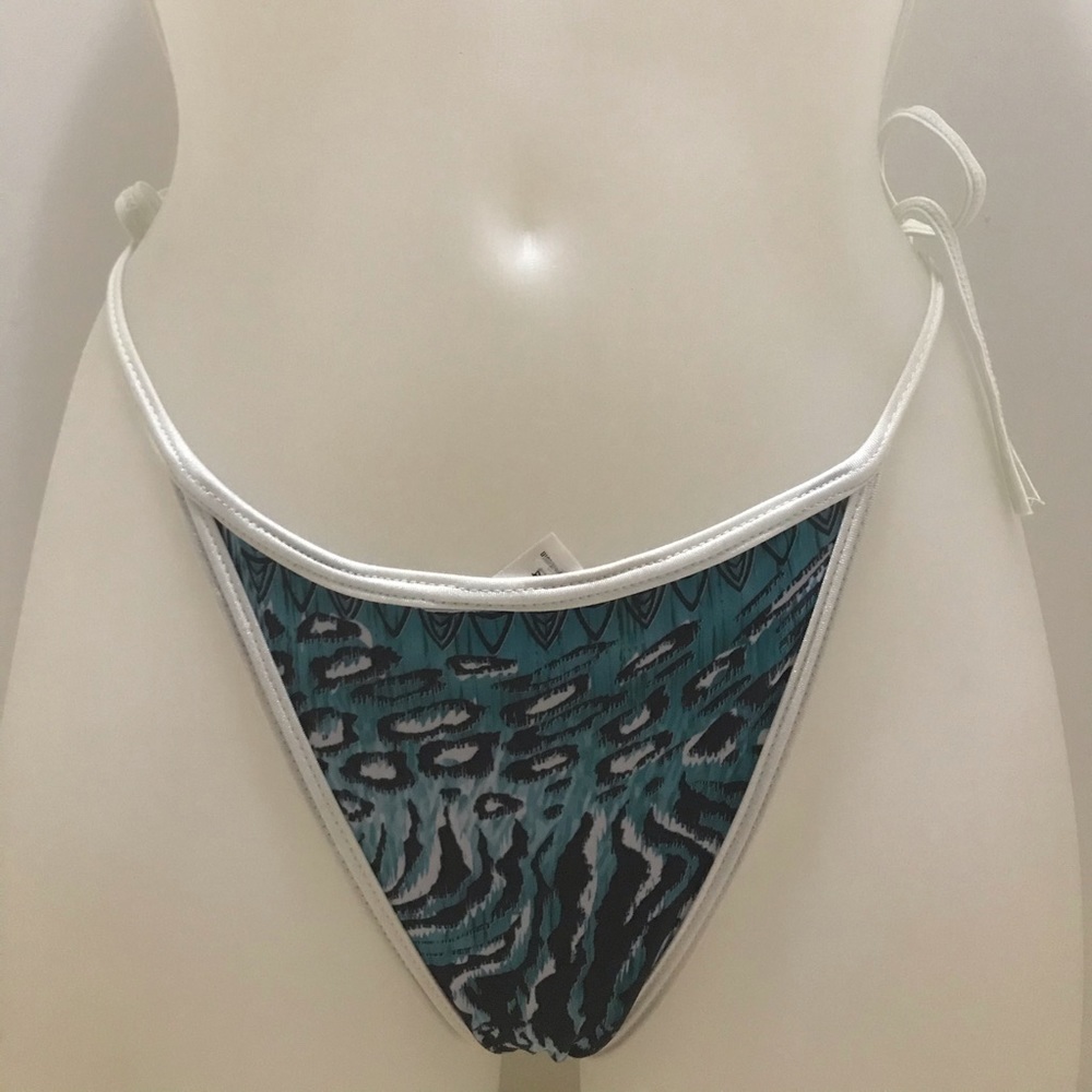 Bikini set - Picture 5 of 6